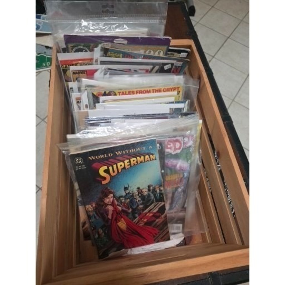 Marvel DC Comic Book Lot Transformers Fantastic Four Daredevil Punisher Pogs